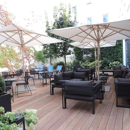 Motel One Nuernberg-Plaerrer Bagian luar foto