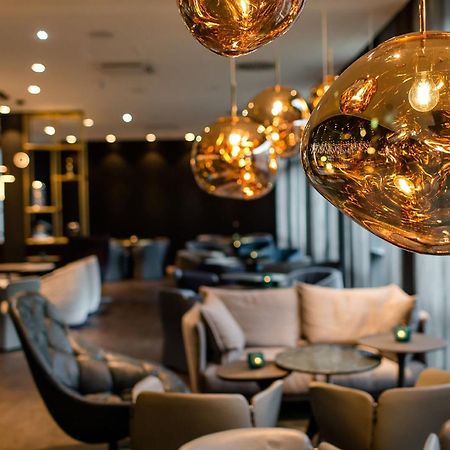 Motel One Nuernberg-Plaerrer Bagian luar foto